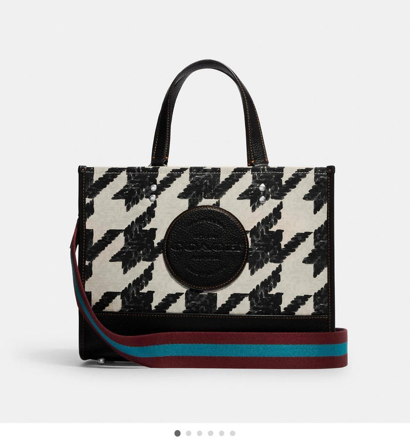 Coach Dempsey Carryall In Signature Houndstooth Print