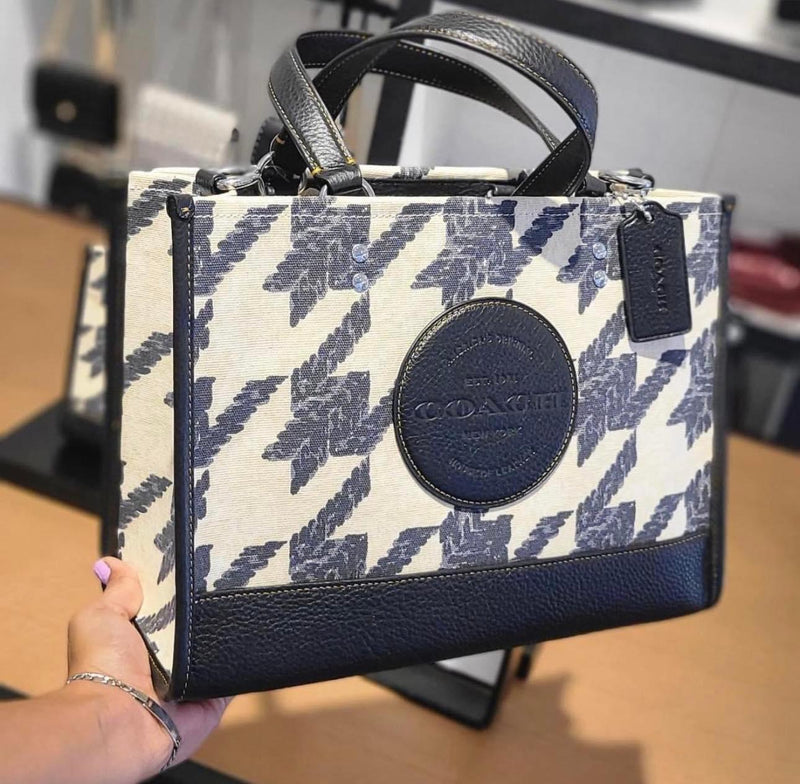 Coach Dempsey Carryall In Signature Houndstooth Print