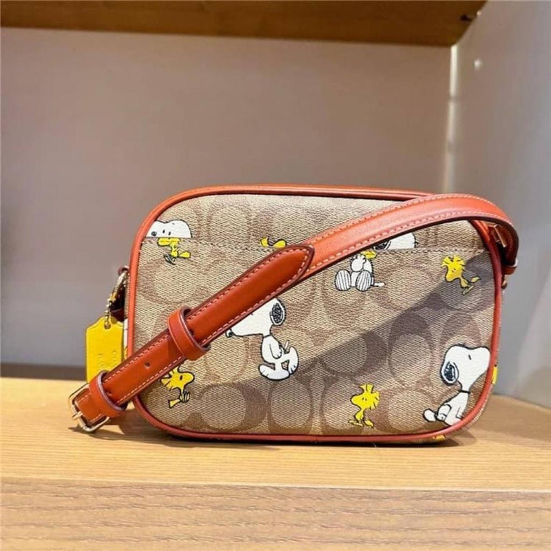 Coach x Peanuts Snoopy Mini Jamie Camera Bag With Snoopy Print (Khaki)