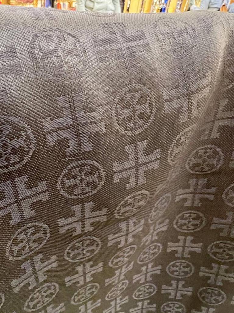 TORY BURCH LOGO JACCQUARD TRAVELLER SCARF 羊毛混絲提花Logo披肩圍巾