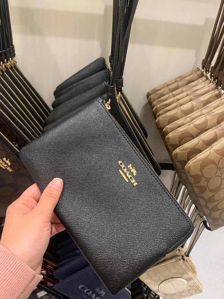 Large corner zip wristlet coach Clearance