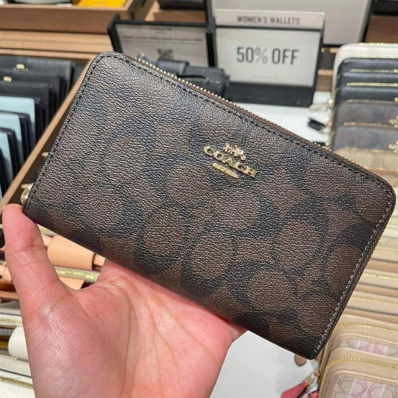 COACH MEDIUM ID ZIP AROUND WALLET