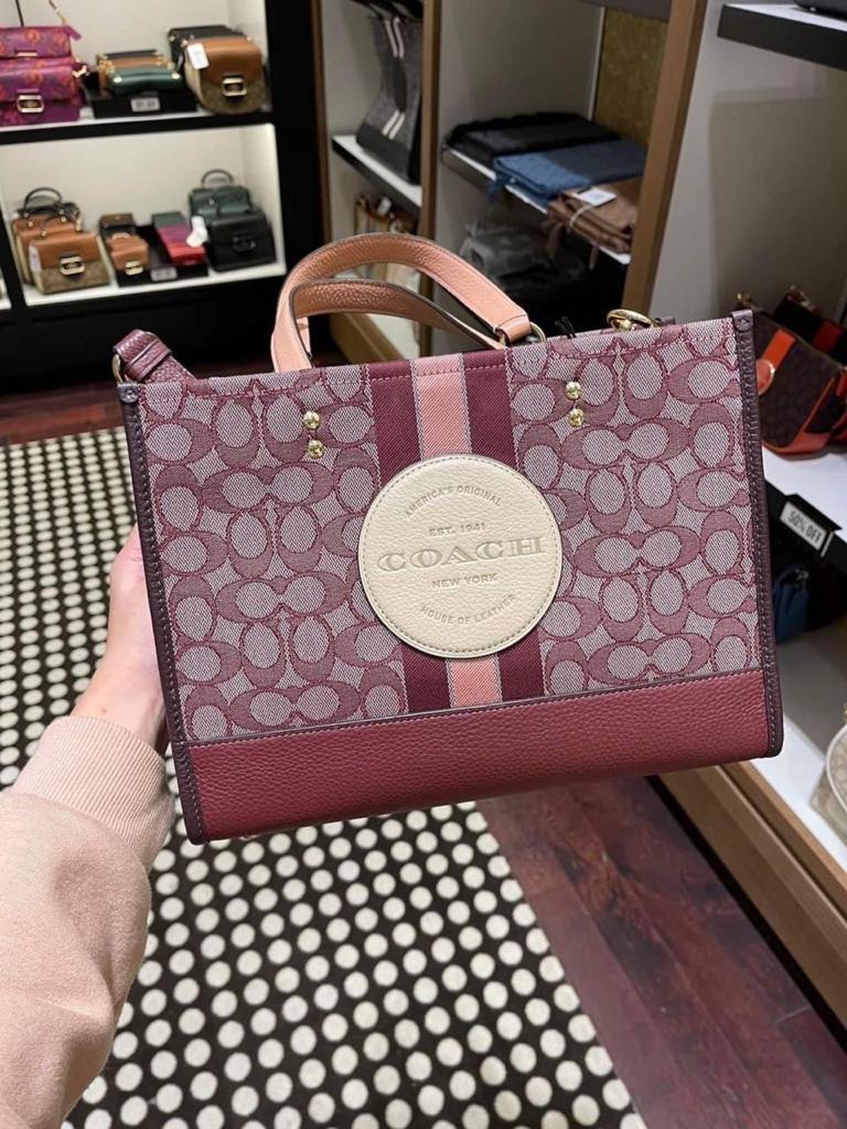 COACH DEMPSEY CARRYALL 30